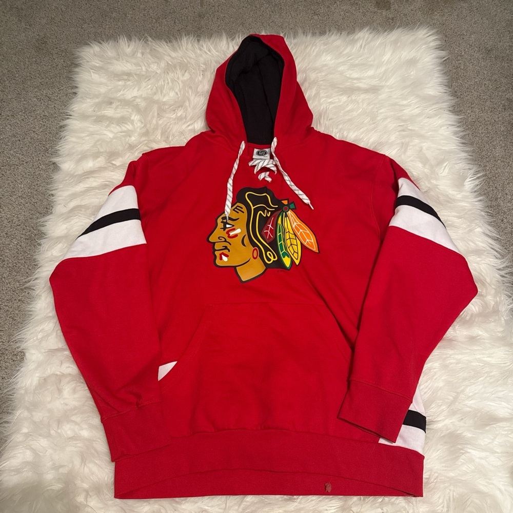 NHL Chicago Blackhawks Lace Up Hoodie
